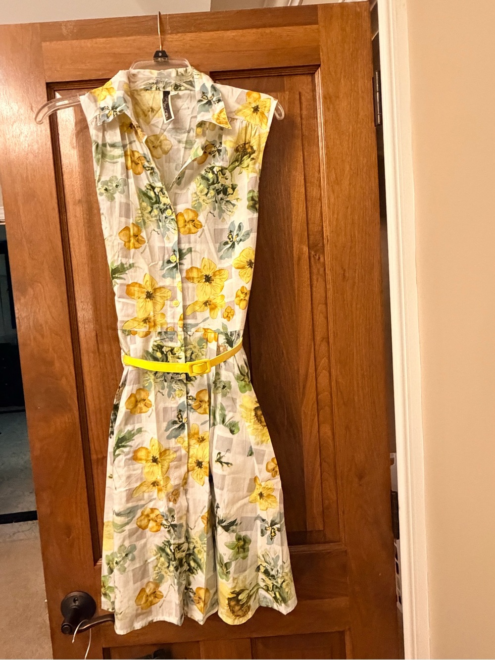 Julian Taylor White Floral Sleeveless Shirt Dress with Yellow Belt